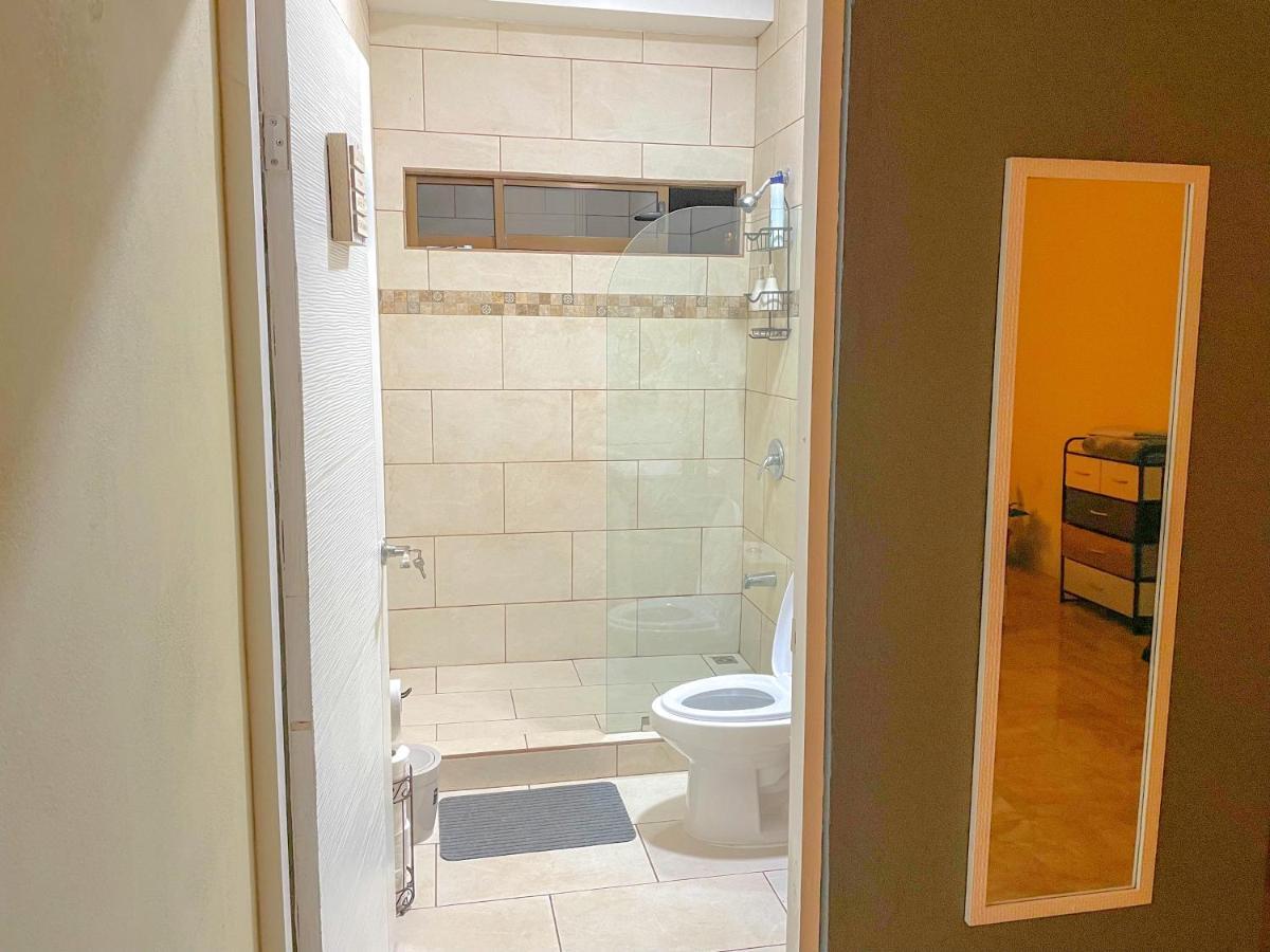 Casa Garitas Guesthouse & Car Rental - Free Sjo Airport Shuttle Рио-Сегундо Экстерьер фото